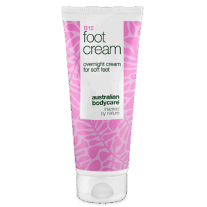 Fodcreme med B12 vitamin - blødgør hård hud og fugter â Fodcreme med B12 vitamin og 10% urea til tørre fødder. Fugter og blødgør huden. Perfekt som natcreme eller efter et fodbad. - 2 stk.